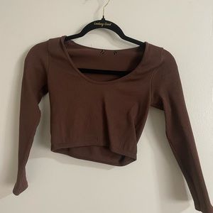 Ribbed brown scoop neck crop top